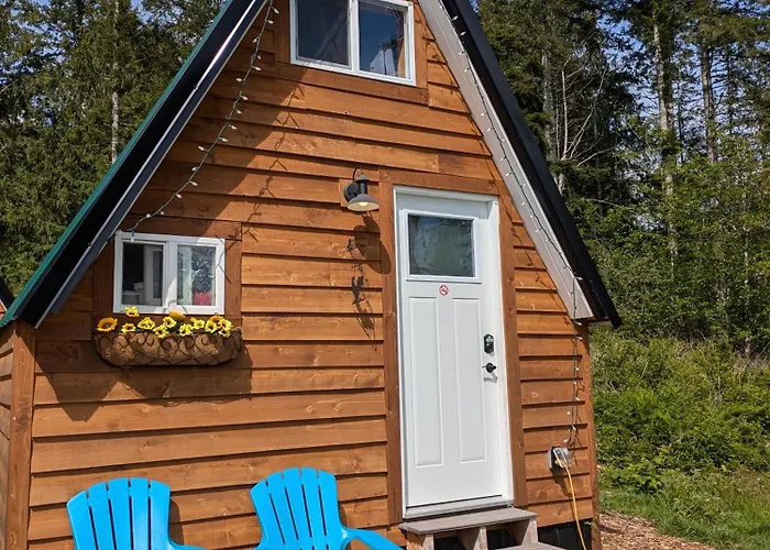 Farmhouse Cabin On 33 Acre Farm